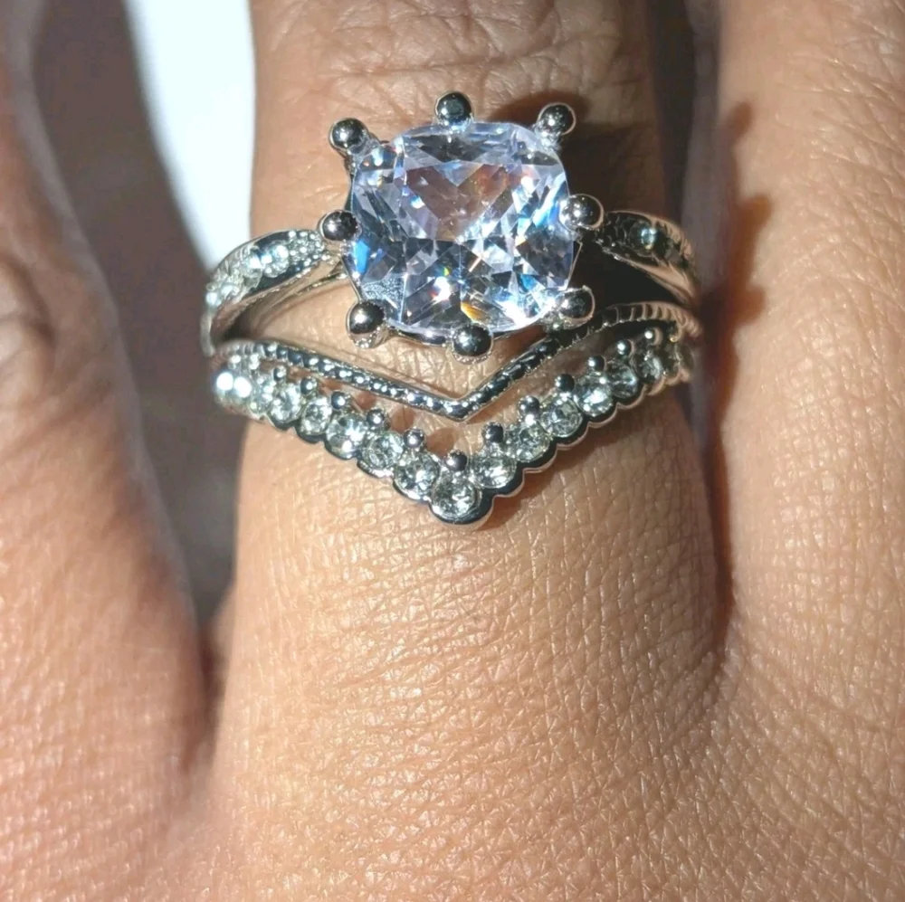 Elegant diamond bridal ring set sz 6